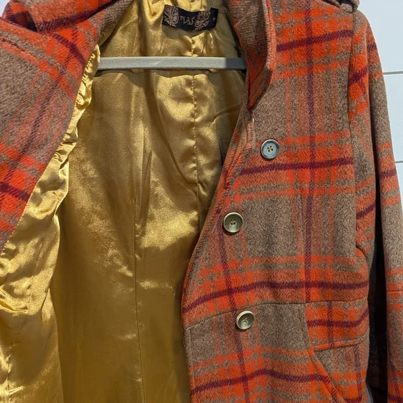 Elegant Plaid Trench Coat - Orange and Brown - Picture 8 of 9